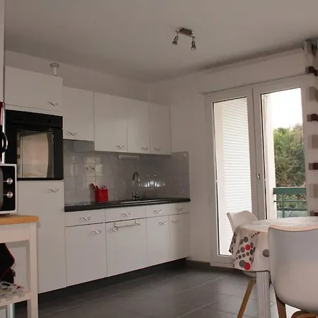 Apartman 525 - A Erquy, Dans Cet Immeuble, Situe A 300m Du Centre Et 200m De La Erquy
